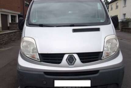 Renault Trafic 150.000 km 6.850 € Siegburg 53721