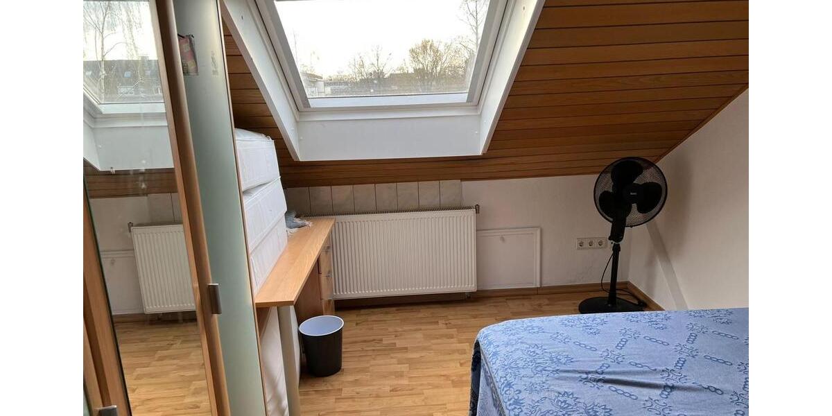 Einfamilienhaus Neuss Erfttal - 3 Zimmer, 160 m&sup2;, 2.300&euro; | Angebot:26121768
