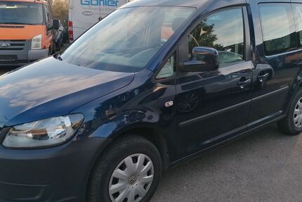 VW Caddy 158.900 km 5.700 &euro; Köln 51107