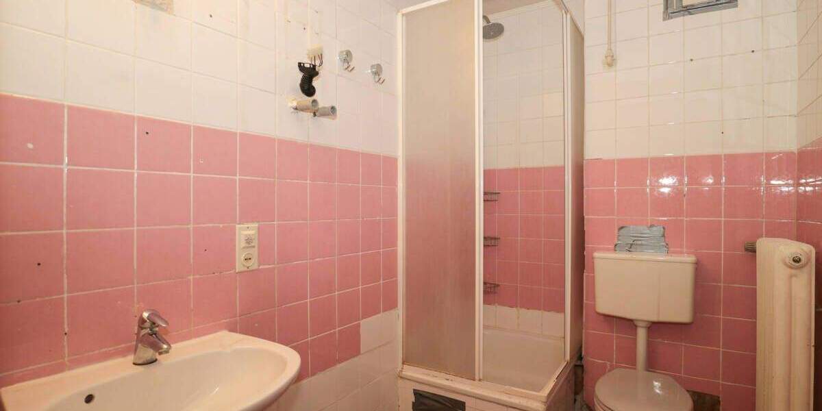 Mehrfamilienhaus, Wohnhaus Dormagen / Stürzelberg Stürzelberg - 6 Zimmer, 119 m&sup2;, 320.000&euro; | Angebot:25228971