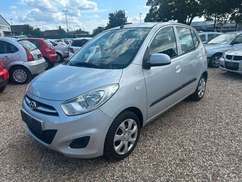 i10