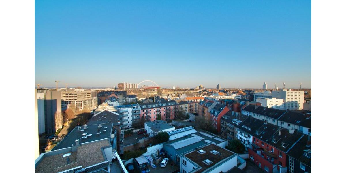CITYHOUSE: Penthouse - Kölns schönster Blick auf den Dom! 90 m² Terrasse in Süd-West-Ausrichtung 3 zimmer