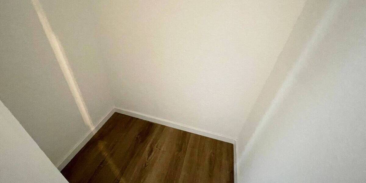 Etagenwohnung Köln Urbach - 3 Zimmer, 82 m&sup2;, 1.120&euro; | Angebot:26879047