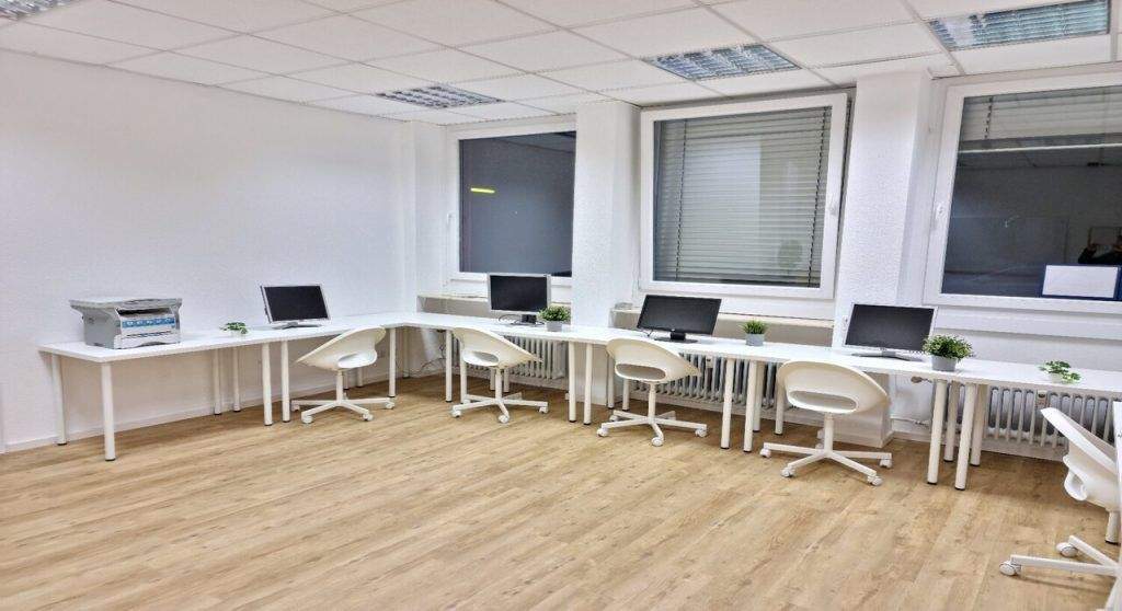 Flexibler, möblierter Büroraum in Leverkusen - sofort verfügbar, 149€ zimmer