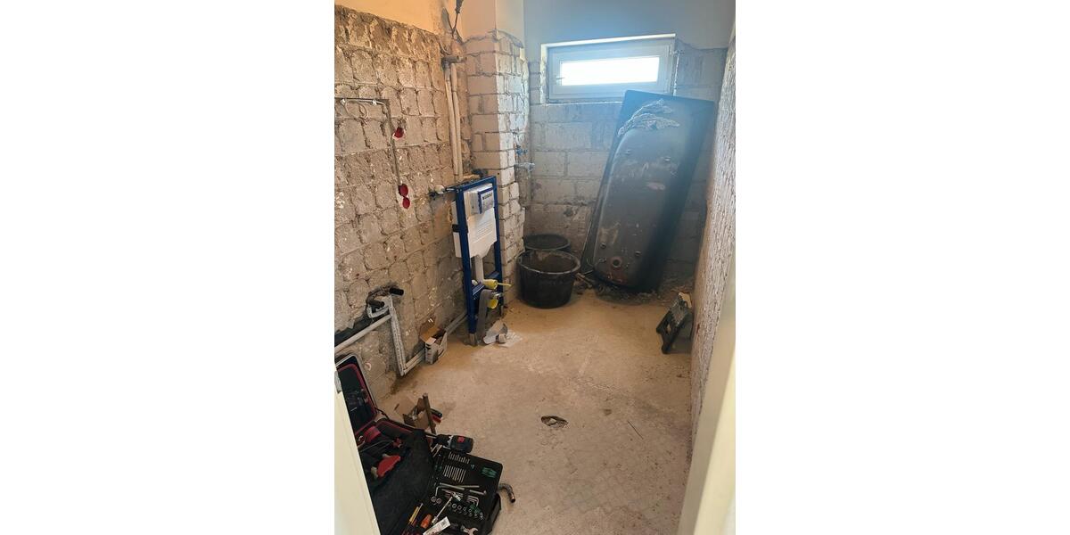 Dachgeschoßwohnung Solingen Aufderhöhe - 2 Zimmer, 70 m&sup2;, 800&euro; | Angebot:26378885