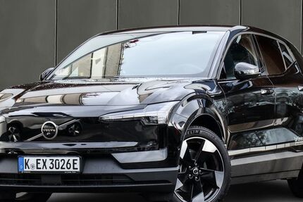 Volvo EX30 2.500 km 45.330 &euro; Köln / Porz 51149