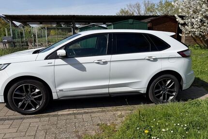 Ford Edge 108.800 km 17.950 &euro; Köln 50765