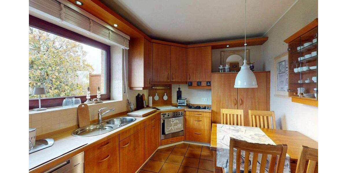 Ebenerdiges Wohnen in ruhiger Lage - sehr gepflegt & viel Platz 4 zimmer