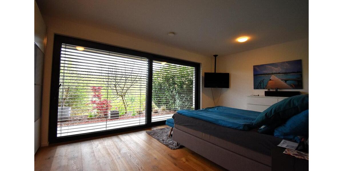 Terrassenwohnung Leverkusen Opladen - 2 Zimmer, 135 m&sup2;, 1.980&euro; | Angebot:26237032