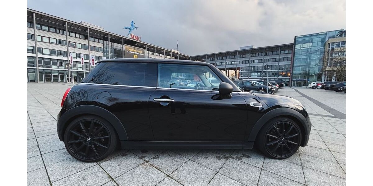 Mini ONE 96.250 km 9.990 &euro; Rommerskirchen 41569