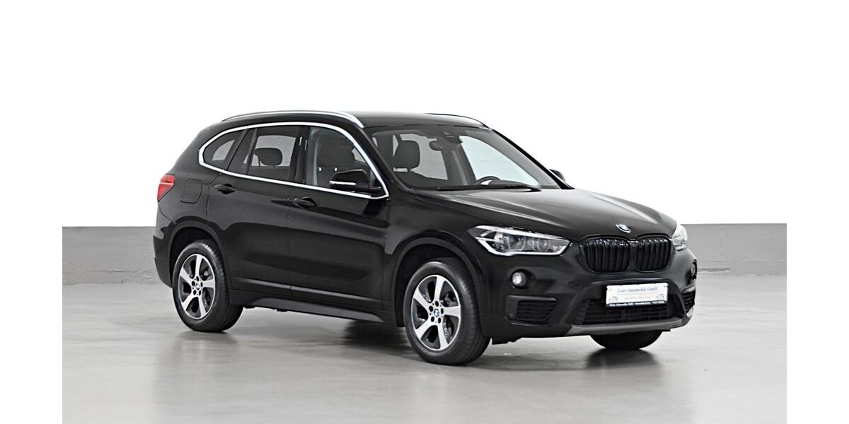 BMW X1 142.665 km 16.990 &euro; Düsseldorf 40597
