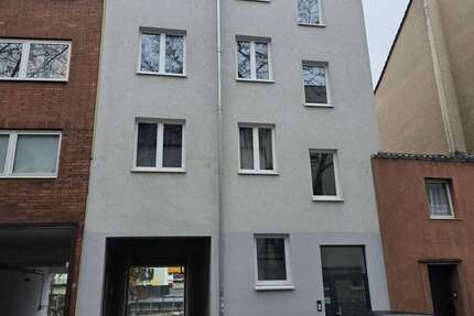 Haus zum Kaufen in Köln 1.880.000 € 340 m² 15 zimmer