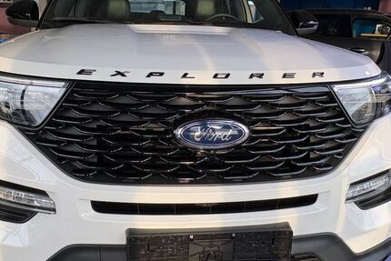 Ford Explorer 2.500 km 64.900 &euro; Frechen 50226