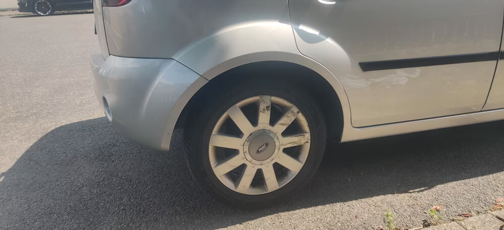 Ford Fiesta V 243.250 km 1.200 € Pulheim 50259