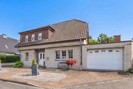 Haus Dormagen-Horrem Horrem - 4 Zimmer, 140 m&sup2;, 814.000&euro; | Angebot:26765354