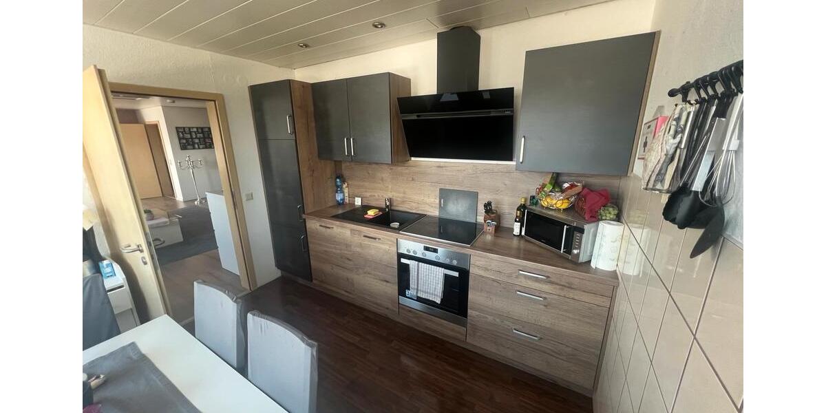 Dachgeschoßwohnung Lindlar - 3 Zimmer, 95 m&sup2;, 800&euro; | Angebot:26670821