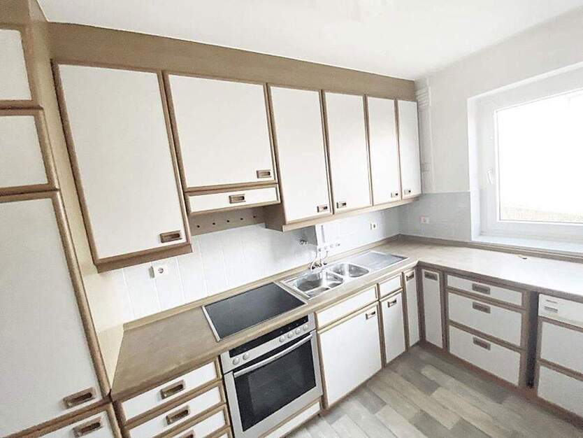 Ruhige Lage, barrierefrei, Hausmeisterservice, GartenSpielplatz, FensterHeizung NEU2025 3 zimmer