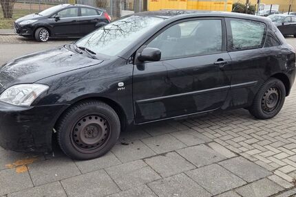 Toyota Corolla 226.705 km 700 &euro; Köln 50858