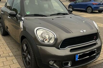 Mini Countryman S (Cooper) 150.000 km 6.400 &euro; Neuss 41462