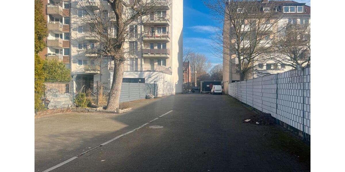 Autohandel Stellplatz Grundstück zimmer