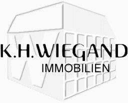 Frisch sanierte 2 Zimmerwohnung mit Balkon in Riehl zimmer