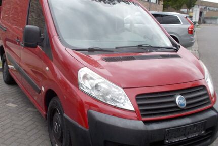 Fiat Scudo 180.000 km 3.650 € Düsseldorf 40233