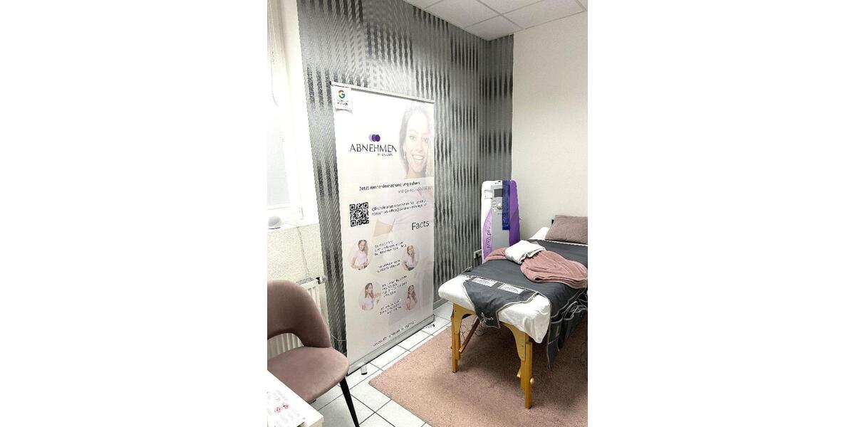 Vielseitig nutzbare Büro-Praxiseinheit in zentraler Lage von Leverkusen-Schlebusch! zimmer