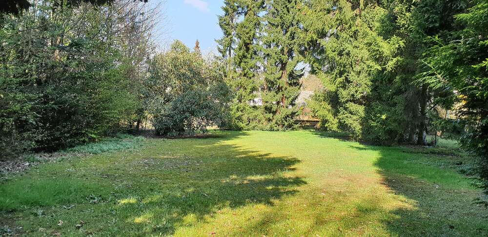 Grundstück zu verkaufen in Dormagen-Zons 223.000 € 329 m² zimmer