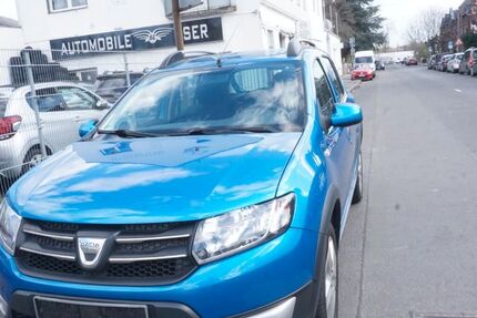Dacia Sandero 178.000 km 3.699 &euro; Köln 51143