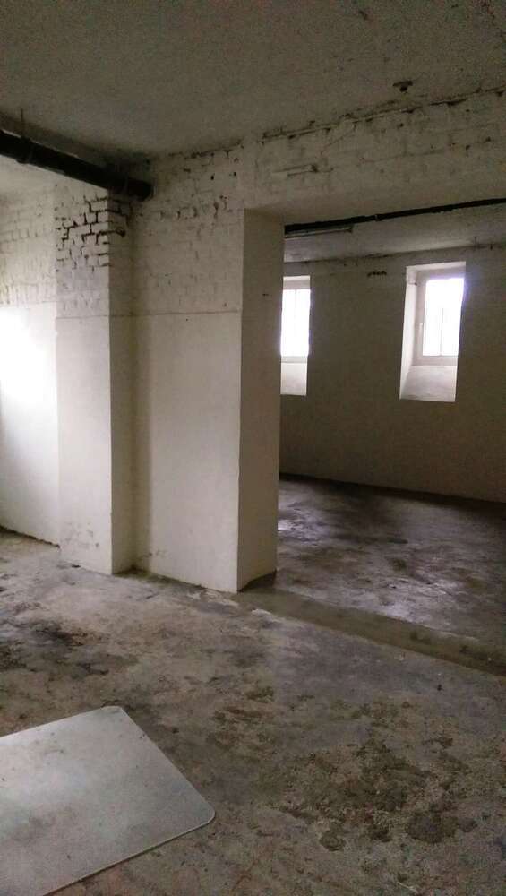 Halle in Köln 350 € 62 m²