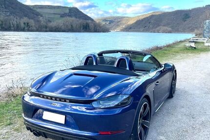 Porsche Boxster 5.000 km 98.500 € Radevormwald 42477
