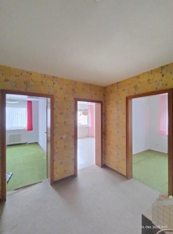 Gute Gelegneheit Großzügig geschnittenes Reihenendhaus mit Balkon, schönem Garten und Garage 6 zimmer