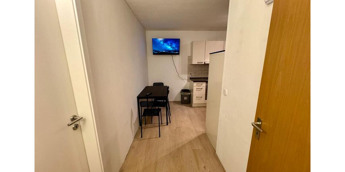 Etagenwohnung Langenfeld (Rheinland) - 2 Zimmer, 66 m&sup2;, 15&euro; | Angebot:26701951