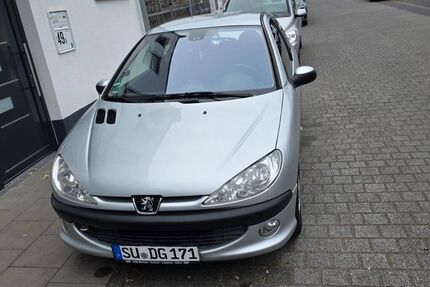 Peugeot 206 146.000 km 1.500 &euro; Troisdorf 53842