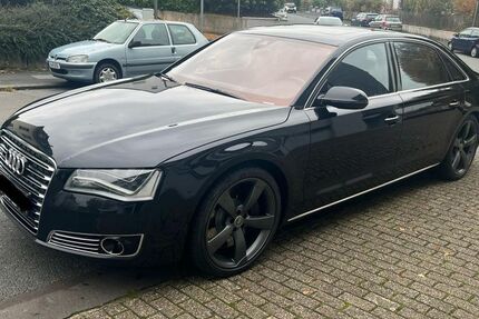 Audi A8 226.000 km 19.900 € Wuppertal 42329