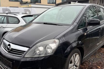Opel Zafira 228.000 km 1.350 &euro; Köln 51105