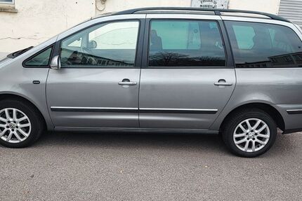 VW Sharan 235.000 km 2.200 &euro; Köln 50931