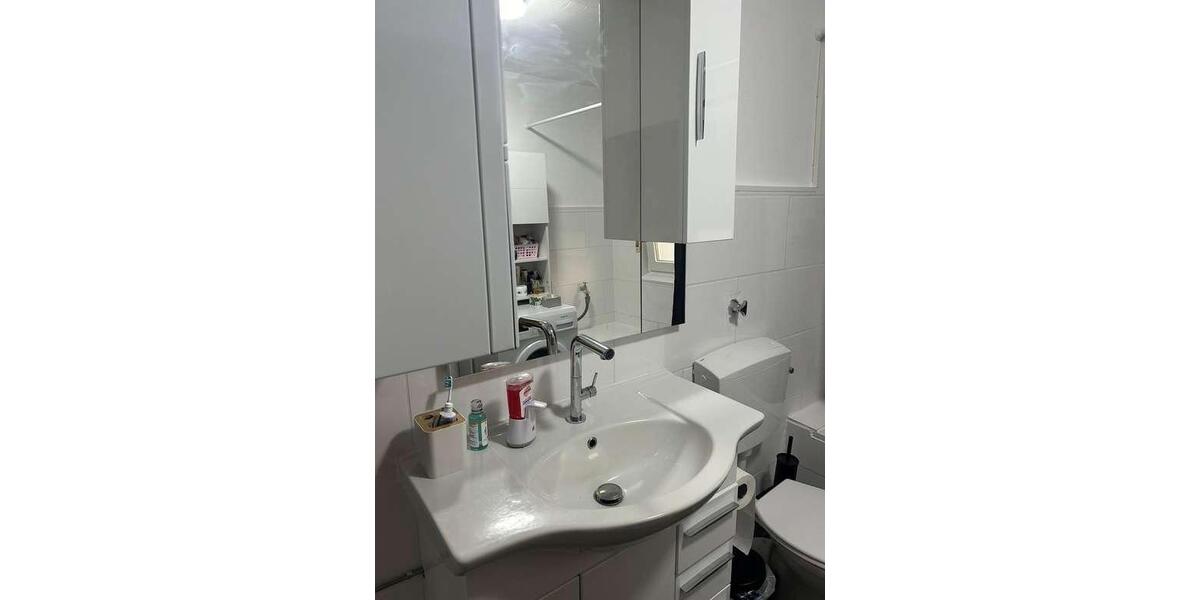 Etagenwohnung Wermelskirchen - 3 Zimmer, 79 m&sup2;, 240.000&euro; | Angebot:25611399