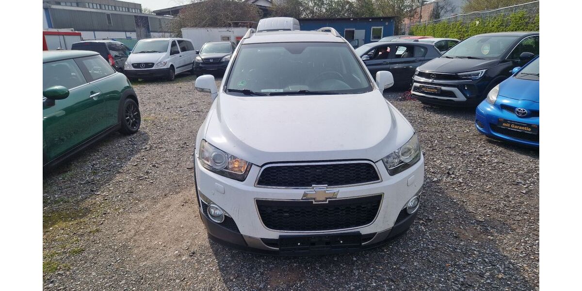 Chevrolet Captiva 181.700 km 2.999 &euro; Düsseldorf 40549