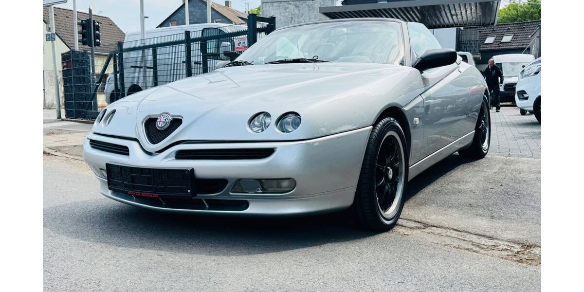 Alfa Romeo Spider 135.450 km 3.900 &euro; Solingen 42697