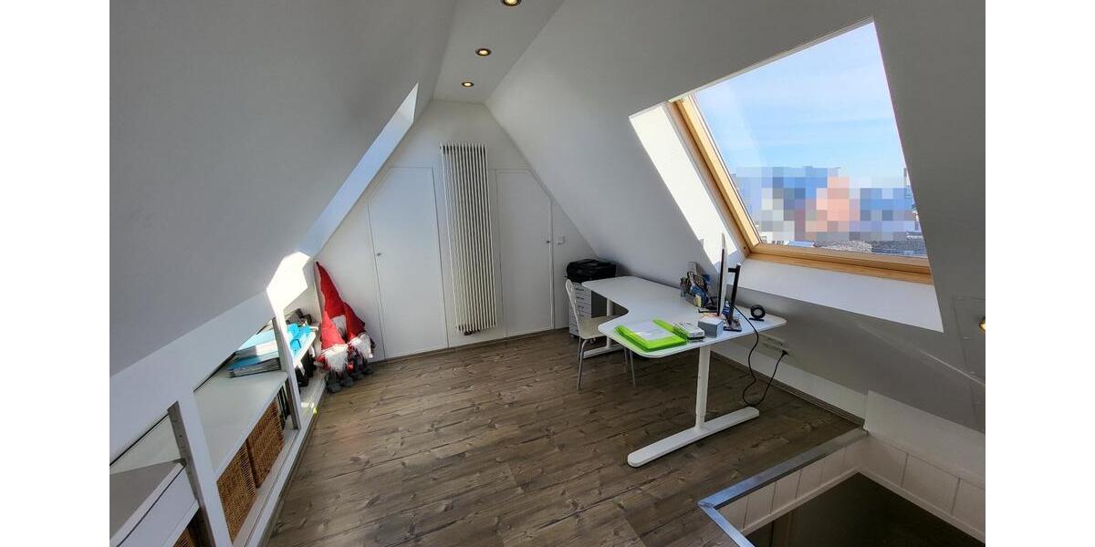 Freist. EFH + Garage +gr. Garten im Herzen v. Rheidt bezugsbereit 4.5 zimmer