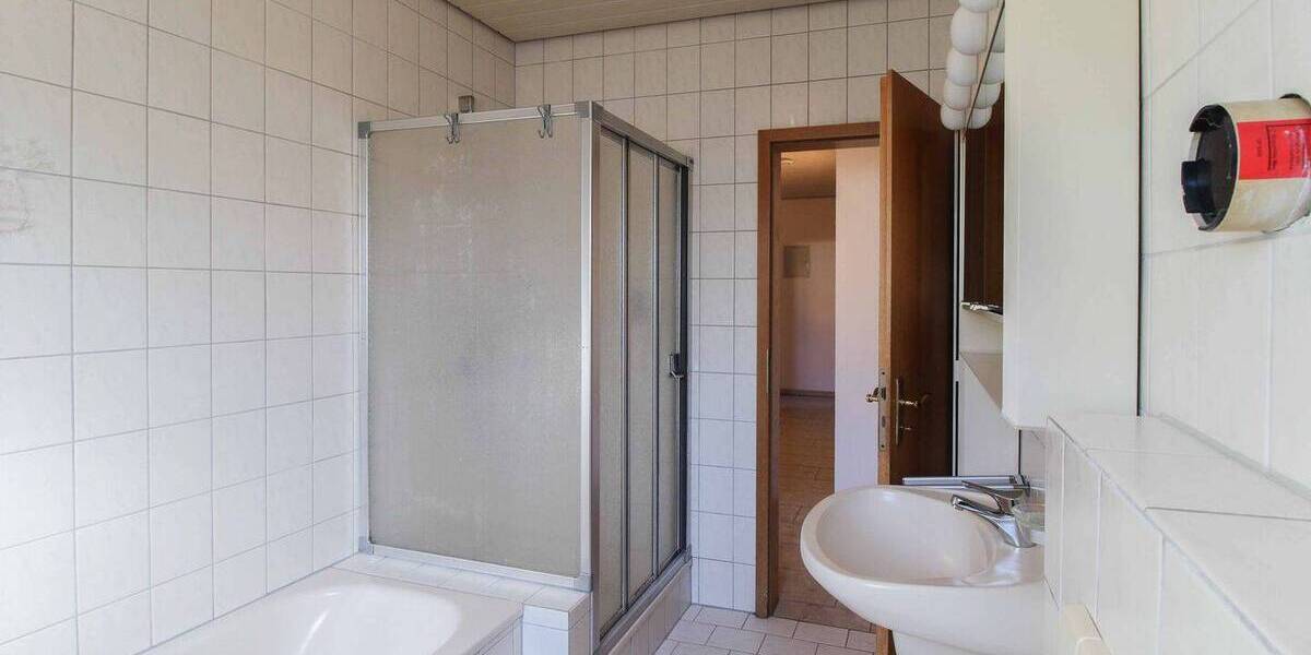 Mehrfamilienhaus, Wohnhaus Troisdorf Bergheim - 8 Zimmer, 449.000&euro; | Angebot:26192292