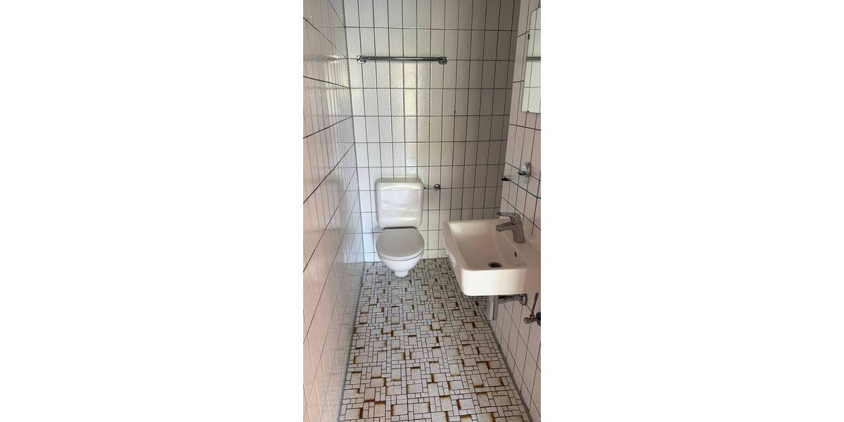 Etagenwohnung Köln Westhoven - 3 Zimmer, 102 m&sup2;, 279.900&euro; | Angebot:26407280