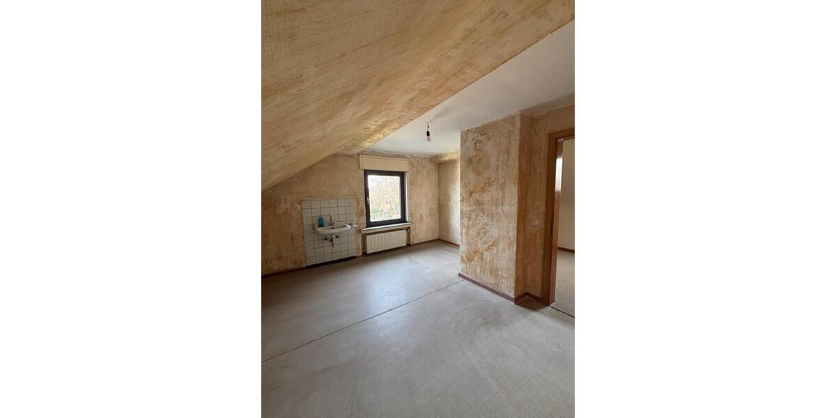 Doppelhaushälfte Bergheim - 7 Zimmer, 175 m&sup2;, 399.000&euro; | Angebot:24849589