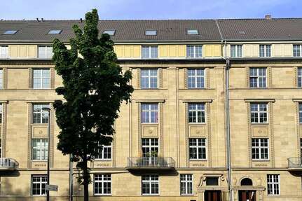 Wohnung zum Kaufen in Köln 798.000 € 196.67 m²