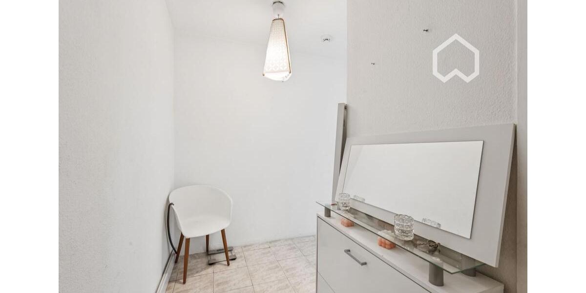Etagenwohnung Düsseldorf Pempelfort - 2 Zimmer, 70 m&sup2;, 1.600&euro; | Angebot:26399867