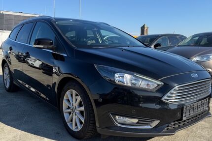 Ford Focus 132.000 km 8.950 &euro; Neuss 41462