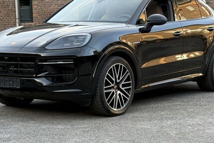 Porsche Cayenne 15.300 km 119.790 &euro; Frechen (bei Köln) 50226