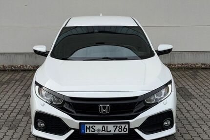 Honda Civic 97.000 km 12.200 &euro; Köln 51109