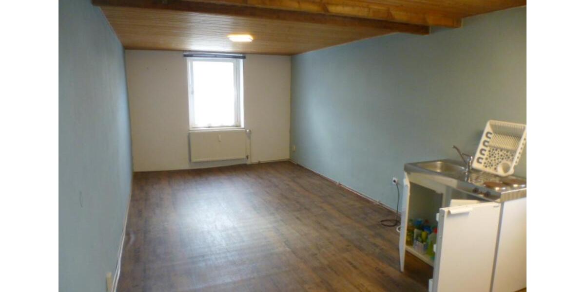 1-Zimmer-Wohnung Köln ,zentral ,sehr ruhig ,an Student 1 zimmer